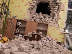 Украинд хоёр тал бие бие рүүгээ гал нээсэн гэж буруутгалаа