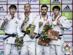 Жүдочид Их дуулгын эхний өдөр гурван медаль хүртлээ