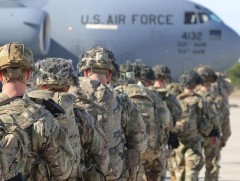 АНУ-ын анхны нэмэлт хүч Польшид ирлээ 