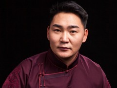 “Тогоруут нуурын айзам-II” уралдаанд Б.Батхолбоогийн ном шалгарлаа