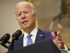 Жозеф Байден Украинд тусламж үзүүлэхэд зориулж нэмэлт санхүүжилт хүслээ