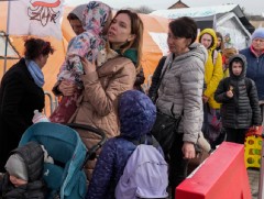 Украин улсаас 5 сая иргэн дүрвэжээ