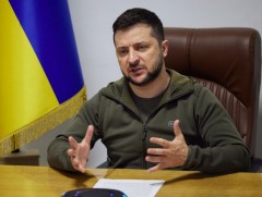 Зеленский: ОХУ цэргээ эргүүлж бүрэн татсан нөхцөлд энхийн гэрээ байгуулах боломжтой 