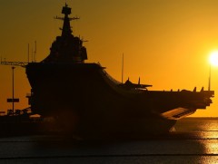 БНХАУ нисэх онгоц тээгч 3 дахь хөлгөө ойрын үед усанд тавина 