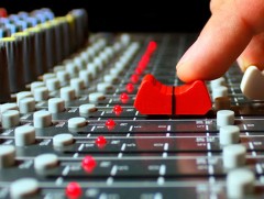 Шинэ бүтээлийн цаг: Хөгжмийн зохиолч Б.Сайнтөмөрийн шинэ бүтээлээс... 