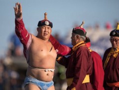 О.Хангай Улсын их баяр наадамдаа түрүүллээ