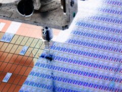 АНУ-д дотоодын чип үйлдвэрлэлийг дэмжих хуулийн төсөл батлав