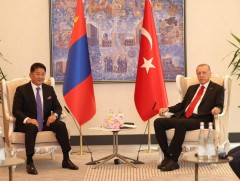 Монгол Улсын Ерөнхийлөгч У.Хүрэлсүх Бүгд Найрамдах Турк Улсын Ерөнхийлөгч Р.Т.Эрдогантай уулзлаа