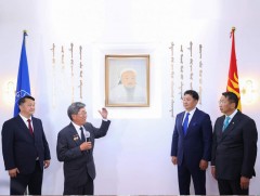 Монгол Улсын их сургууль Эзэн Богд Чингис хааны эш хөргийг залав