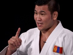 Миний ялалтын түүх: Хөдөлмөрийн баатар, Гавьяат тамирчин Х.Цагаанбаатар