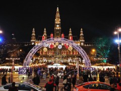 Австри улсад зул сарын баярын захын нээлт болжээ