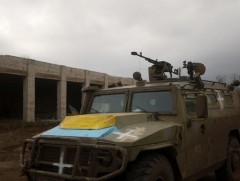 Украины арми Херсон хотыг бүрэн хяналтандаа авчээ 