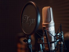 Уулс дэрлэх намар