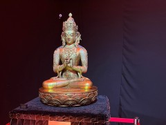 “Язгуурын таван шүтээн” үзэсгэлэнгийн нээлт өнөөдөр боллоо 