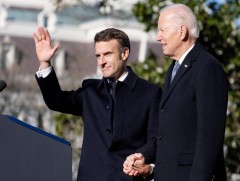 АНУ Украины асуудлаар ОХУ-тай хэлэлцээ хийхэд бэлэн байгааг Жозеф Байден мэдэгдэв 