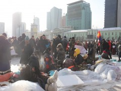 Шударга ёсыг шаардсан иргэдийн жагсаал 10 дахь өдрөө үргэлжилж байна