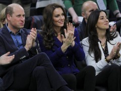 Уэльсийн ханхүү, гүнж нар АНУ-д айлчилж байна