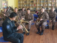 Үлээвэр найрал хөгжимчин болох сонирхолтой цэргүүдийн дунд сонгон шалгаруулалт явууллаа