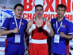 Эрэгтэй боксчид Азийн АШТ-ээс гурван медаль хүртлээ