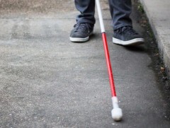 Харааны бэрхшээлтэй иргэдийн эрх зөрчигдөж байна 