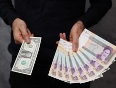 Ираны мөнгөн тэмдэгтийн ханш түүхэн доод цэгт хүрч унав 