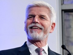 БНЧУ-ын ерөнхийлөгчийн сонгуульд Петр Павел ялалт байгуулав 