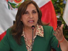 Перугийн Ерөнхийлөгч Дина Болуартег геноцидын хэргээр шалгана 