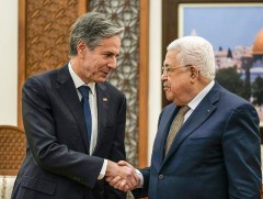 АНУ-ын төрийн нарийн бичгийн дарга Палестины удирдагчидтай уулзжээ