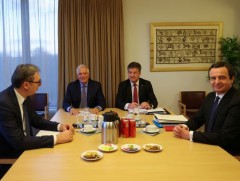 Европын холбоо Серби, Косовогийн харилцааг хэвийн болгох төлөвлөгөөгөө танилцуулжээ