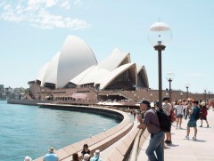 Австрали улс худалдааг илүү ухаалаг, уян хатан нөхцөлөөр хийж төрөлжүүлнэ 