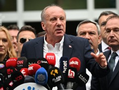 БНТУ-ын ерөнхийлөгчийн сонгуулийн босгон дээр нэр дэвшигчдийн нэг нэрээ татав