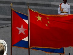 WSJ: БНХАУ Кубад хамтарсан цэргийн сургуулилалтын төв барих асуудлыг хэлэлцэж байна