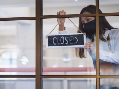 Талибанчууд Афганистан дахь эмэгтэйчүүдийн гоо сайхны газруудыг албадан хаана