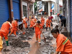 Хятадад болсон үерийн улмаас 17 хүн нас барж, 6 хүн сураггүй болжээ