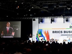 БРИКС-ийн орнуудын удирдагчид Йоханнесбургт чуулж байна 