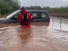 Өмнөд Европын зарим хэсэгт хэт халж байна