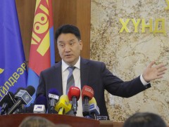 Орон нутагт тээвэрлэлтээс шалтгаалан АИ92 бензиний үнэ нэмэгдэнэ 