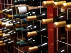 БНХАУ Австралийн дарсанд тогтоосон гаалийн татвараа эргэн харахаар болжээ  