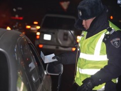Согтуугаар тээврийн хэрэгсэл жолоодсон зөрчлийг давтан үйлдвэл эрүүгийн хариуцлага хүлээлгэнэ 