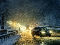 Цасан шуурга 80-90 км/цагийн хурдтай шуурах төлөвтэй байгааг анхааруулжээ