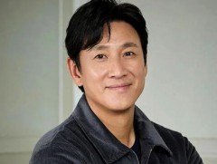 БНСУ-ын жүжигчин И Сон Гюнь нас баржээ 