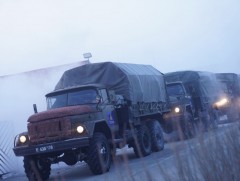 Өвөлжилт хүндэрсэн аймаг, сумдад өвс, тэжээл хүргэх тусламжийн цуваа хөдөллөө 