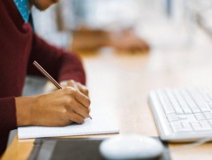 Гадаадын 16 улсад монгол хэл, соёлын 59 төв үйл ажиллагаа явуулж байна