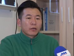 Хүүхдүүд буруу сууснаар нурууны хагалгаанд орох хүртэл эрсдэлд орж байна 
