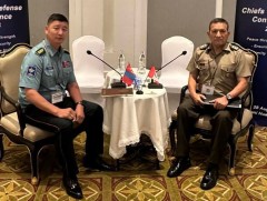 Бүс нутгийн орнуудын зэвсэгт хүчний удирдлагатай уулзалт хийлээ 