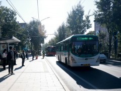 Нийтийн тээврийн нэгдүгээр эгнээг чөлөөлснөөр автобус хүлээх хугацаа багасаж, хурд 4.5 км/цагаар н..