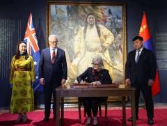 Австралийн Холбооны Улсын Амбан захирагч /төрийн тэргүүн/ Саманта Мостин “Чингис хаан” үндэсний му..