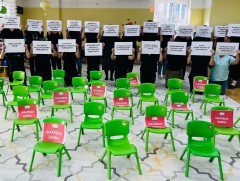 Багш нарын ажил хаялтын хугацаанд хүүхдийг хамгаалахын тулд эцэг, эхийнх нь аль нэгийг цахимаар ажиллуулахыг ГБХНХЯ уриаллаа