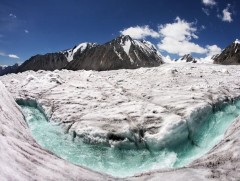 Монгол Алтайн нурууны 42 ууланд мөстлүүд тархсан байна