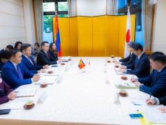 Шадар сайд Х.Ганхуяг Япон Улсын Эдийн засаг, аж үйлдвэрийн дэд сайд Кенжи Ямадатай албан уулзалт х..